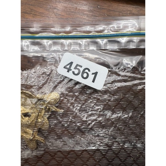 Vintage Women's jewelry Pair of Elephant Trunk Up Pewter Pin Brooch Collectible - Picture 9 of 9